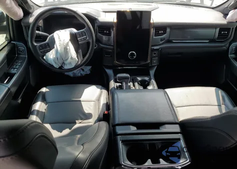 2023 Ford F150 Lightning Pro z USA, uszkodzony, nr VIN 1FTVW1ELXPWG16809